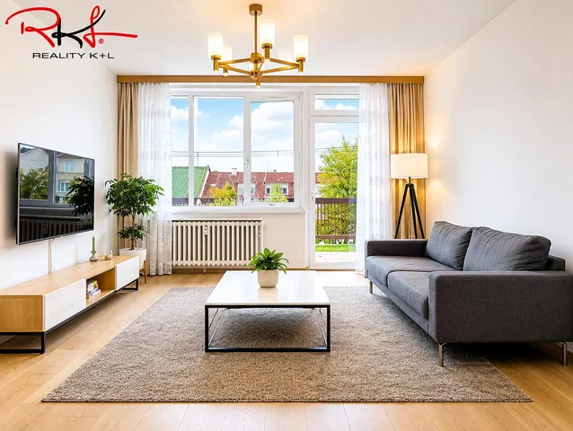 Woonkamer; natuurlijk licht, moderne stijl, houten vloer