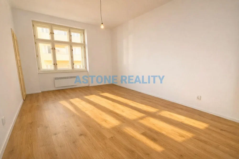 Other; wood floor, natural light