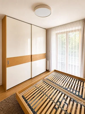 Bedroom; wood floor, natural light