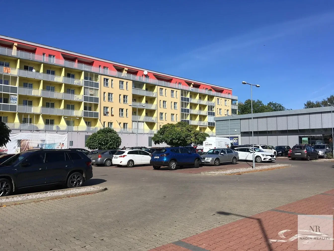 Casa e arredores