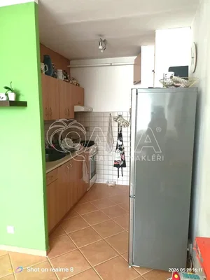 Кухиња; плочице, кухињски апарати