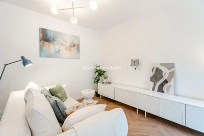 Obývací pokoj; přirozené světlo, moderní styl