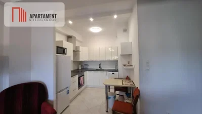 Кухиња; кухињски апарати, природно светло