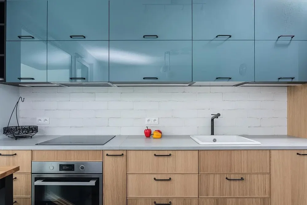 Cucina; elettrodomestici, ristrutturato, luce naturale