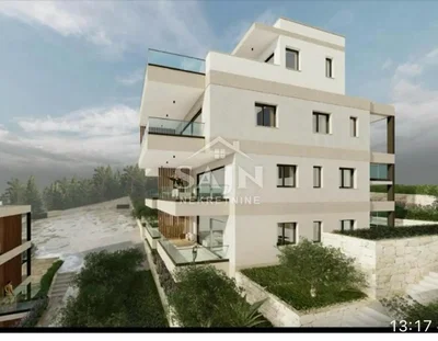 Casa e arredores