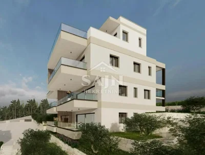 Casa e arredores
