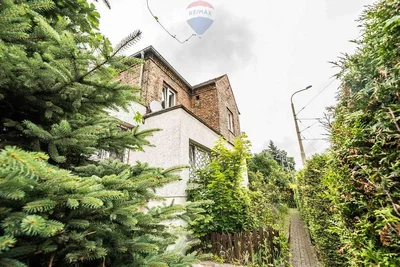 Haus und umgebung