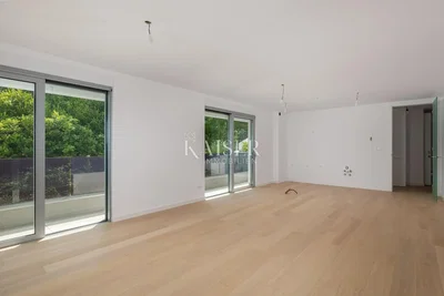 Wohnzimmer; holzboden, tageslicht, blick