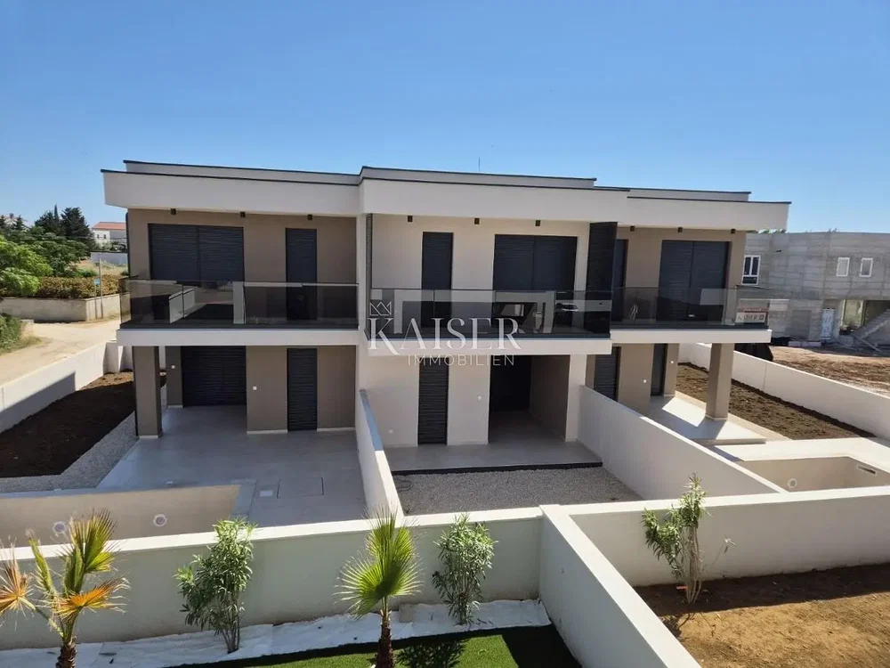 Maison et environs