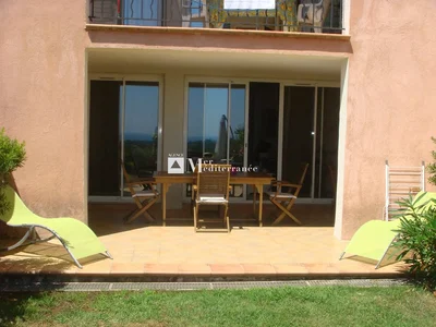Terraço; vista, luz natural