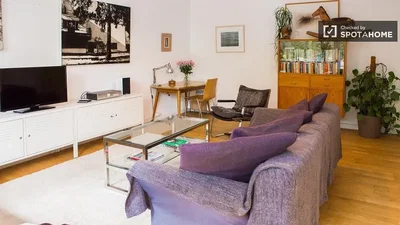 Living room; natural light, modern style
