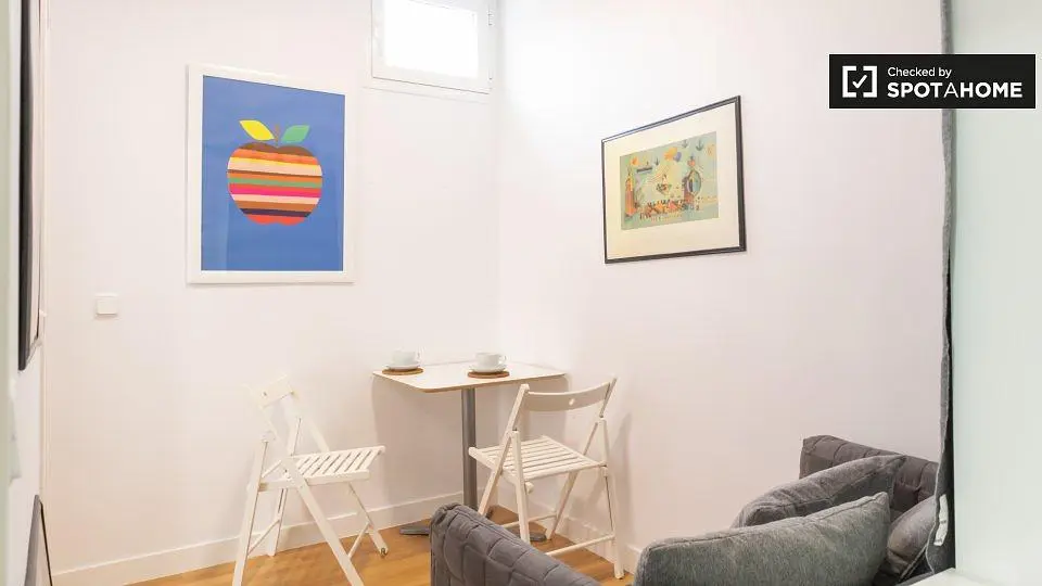 Salon; lumière naturelle, style moderne