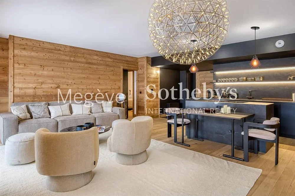 Wohnzimmer; moderner stil, holzbalken, holzboden, tageslicht
