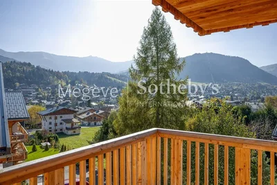 Balcone; vista, travi in legno