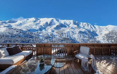 Terrace; view, wood floor, natural light