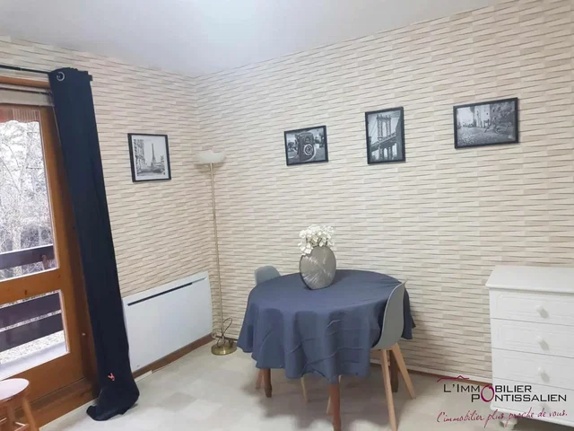 Ostatní; přirozené světlo, moderní styl