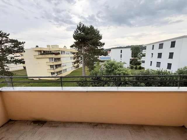 Хол