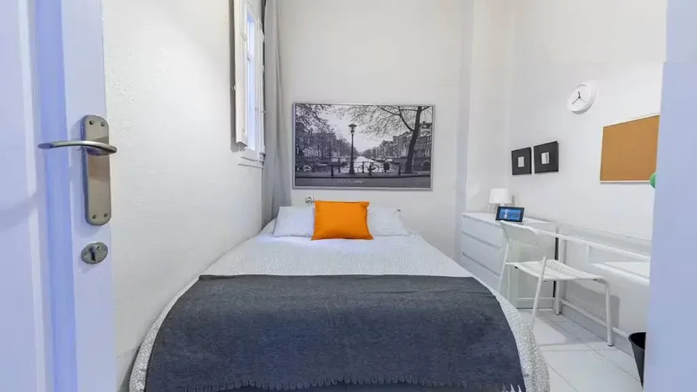 Slaapkamer; natuurlijk licht, moderne stijl