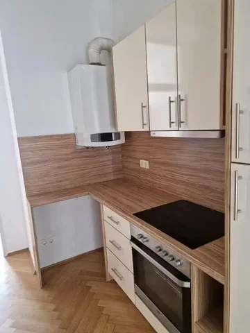 Хол