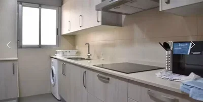 Cuisine; électroménager, lumière naturelle