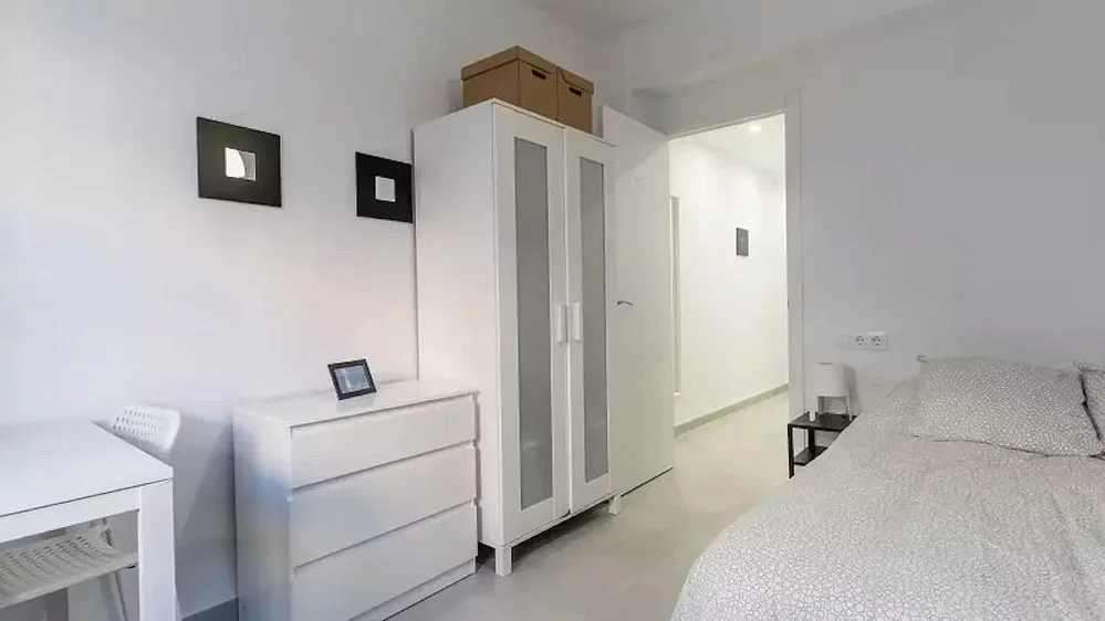 Υπνοδωμάτιο; φυσικό φως, μοντέρνο στυλ