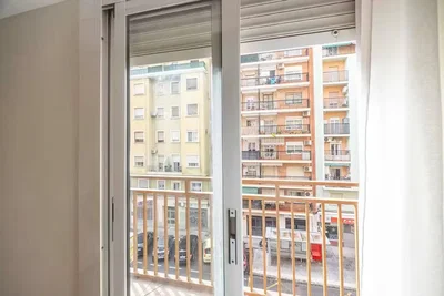 Balkon; pogled, prirodno svjetlo