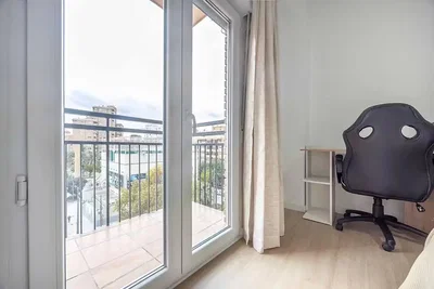 Schlafzimmer; blick, tageslicht, fliesenboden