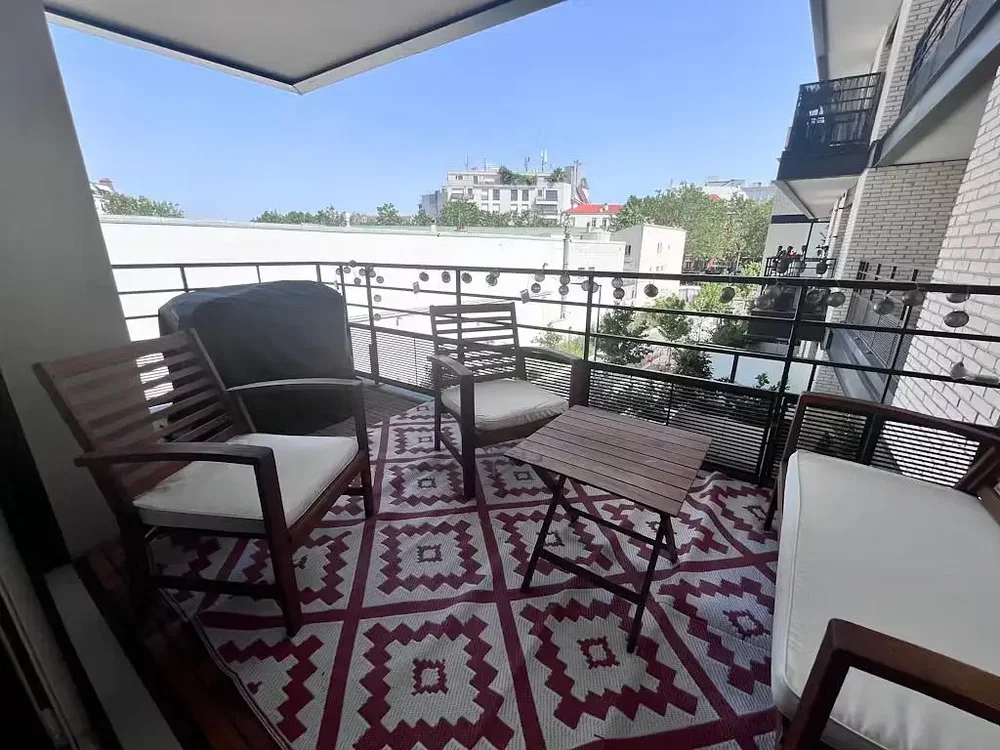 Balkon; manzara, doğal ışık
