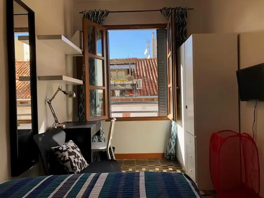 Spavaća soba; prirodno svjetlo, pogled