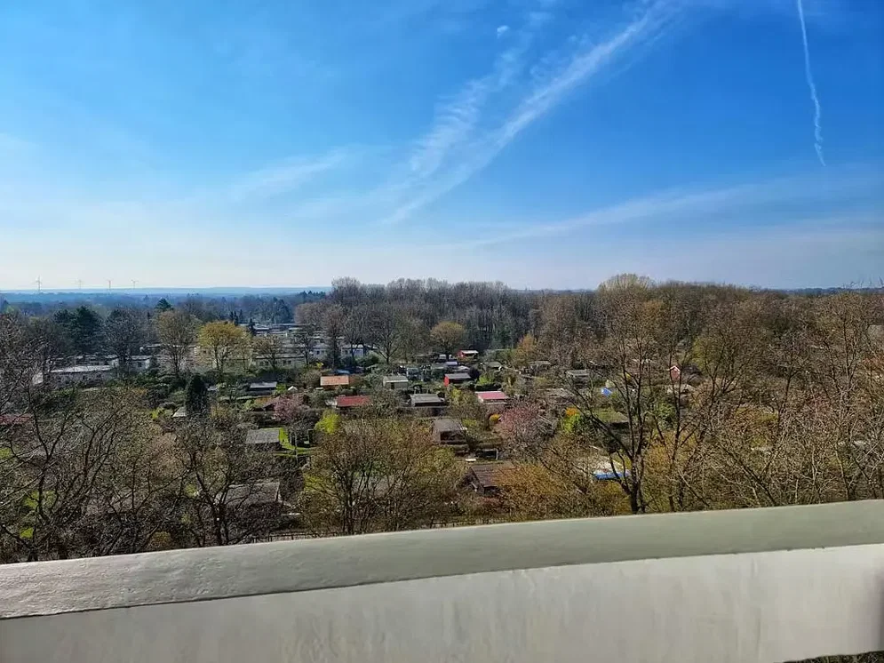 Balkon; výhled, přirozené světlo