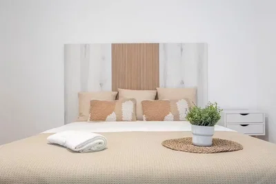 Spavaća soba; moderni stil, prirodno svjetlo, renoviran