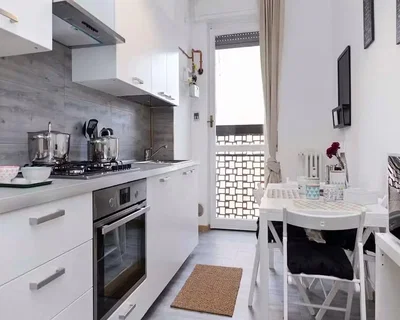 Cuisine; électroménager, lumière naturelle, style moderne