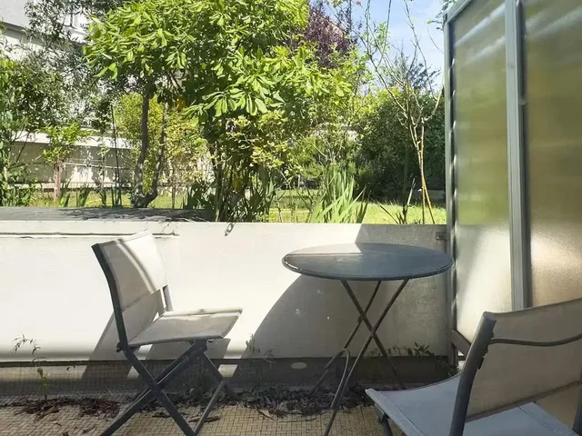 Balcon; vue, lumière naturelle