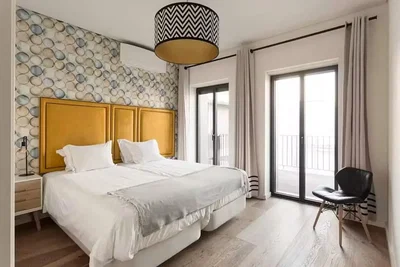 Schlafzimmer; tageslicht, holzboden, moderner stil