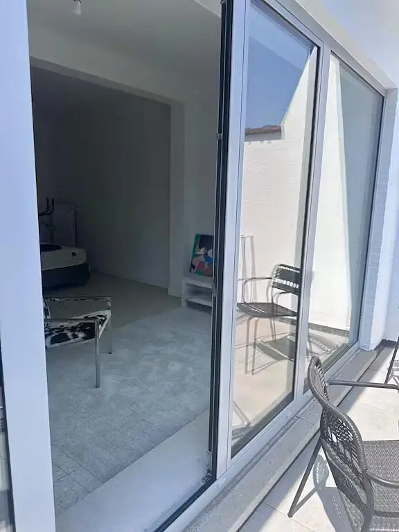 Balcone; luce naturale, vista