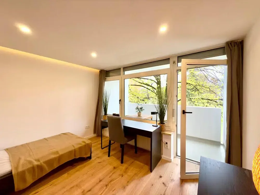 Chambre; parquet, lumière naturelle