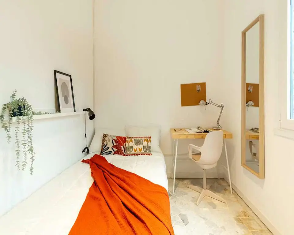 Schlafzimmer; tageslicht, moderner stil