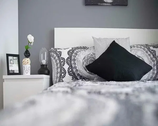 Schlafzimmer; tageslicht, moderner stil