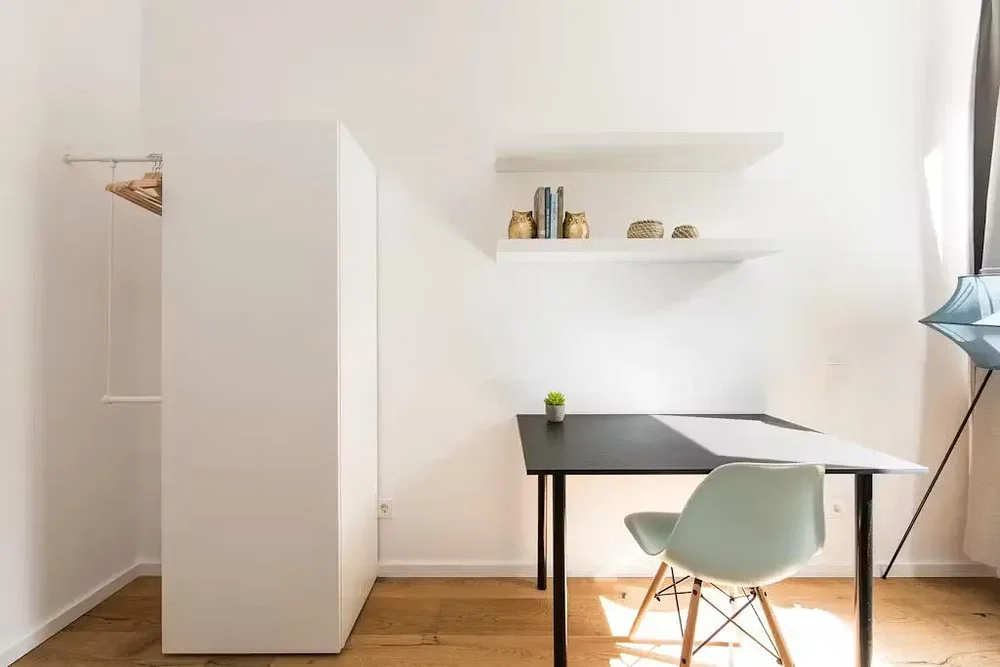 Salon; parquet, lumière naturelle