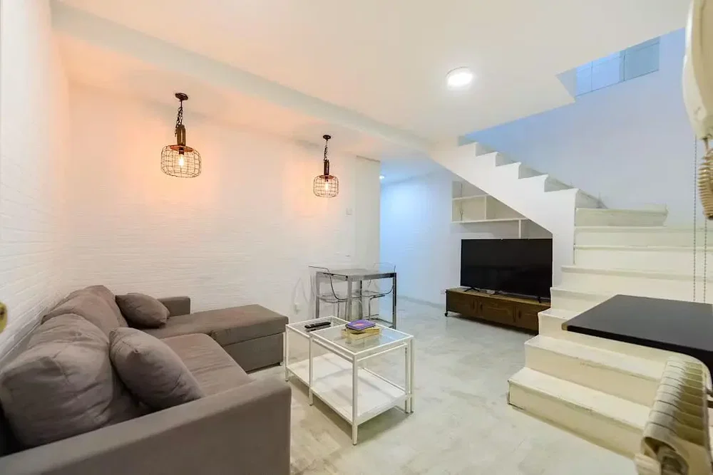 Wohnzimmer; tageslicht, moderner stil