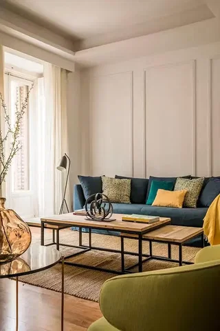 Wohnzimmer; holzboden, tageslicht, moderner stil