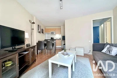 Living room; kitchen appliances, natural light, modern style