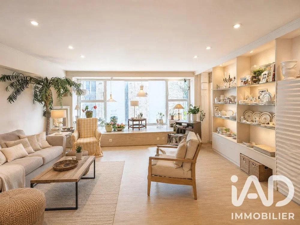 Salon; lumière naturelle, parquet, style moderne