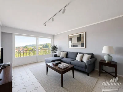 Wohnzimmer; blick, tageslicht, moderner stil