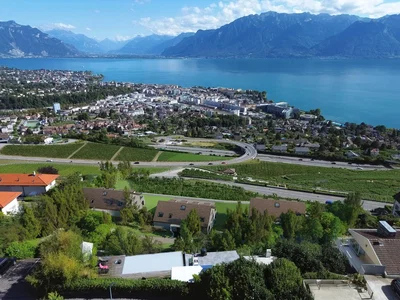 Casa e dintorni; vista, luce naturale