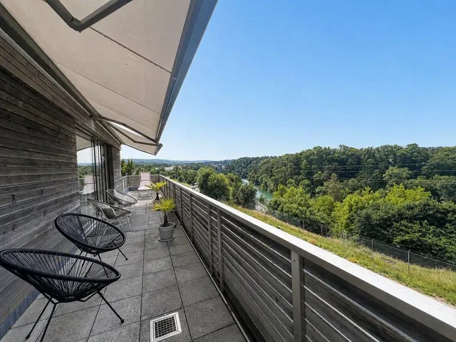 Terrace; view, natural light