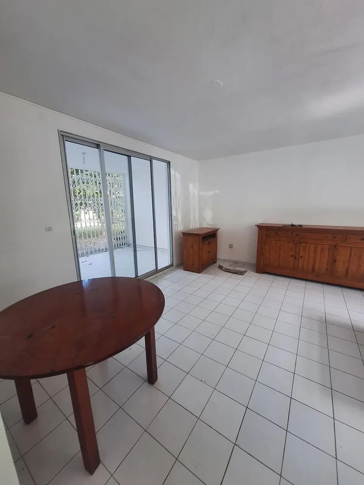 Living room; tile floor, natural light