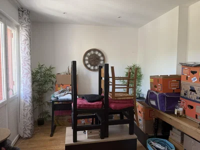 Salon; parquet, lumière naturelle