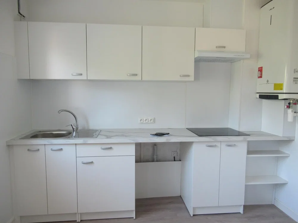 Cuisine; électroménager, carrelage