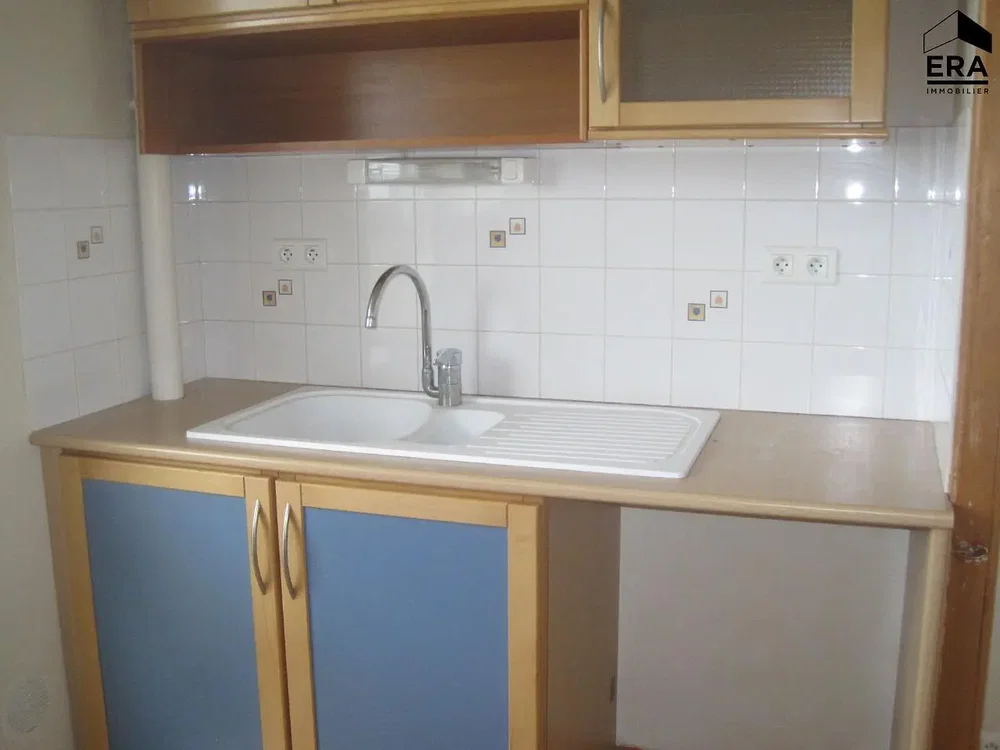 Cuisine; carrelage, parquet, électroménager